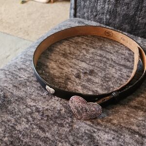 Chic Black Heart Buckle Belt